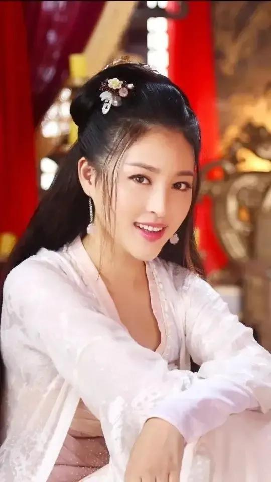 天姿芳内衣加盟费（天姿芳文胸）